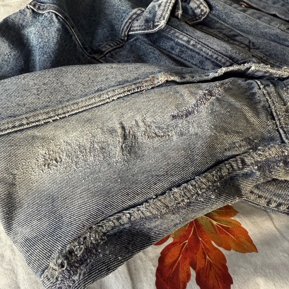 Levi's Red Tab Blue Denim Jacket - Picture 2 of 5